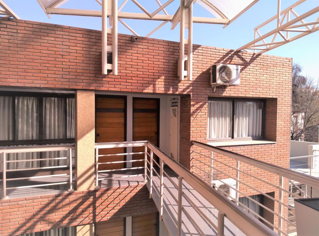 Premium Mendoza Apart Hotel Exterior foto